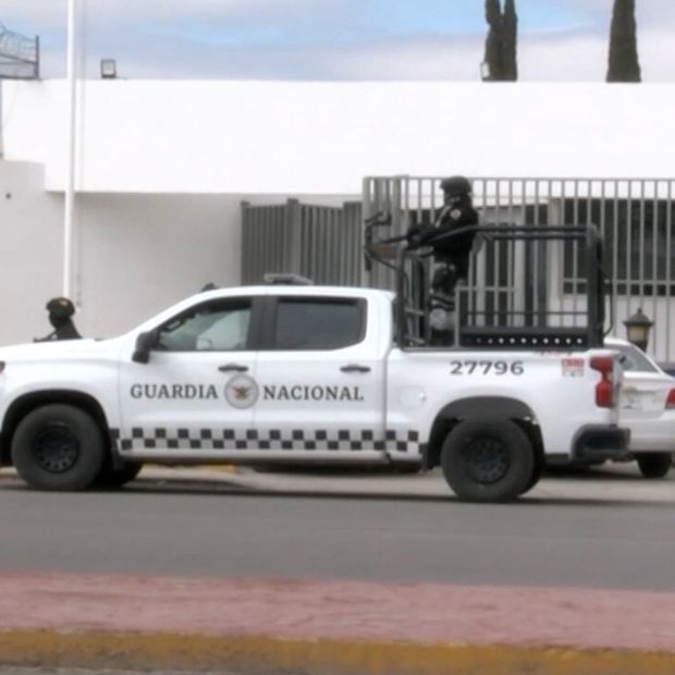 Aseguran Arma a Mujeres en Puente Internacional II en Piedras Negras, Coahuila